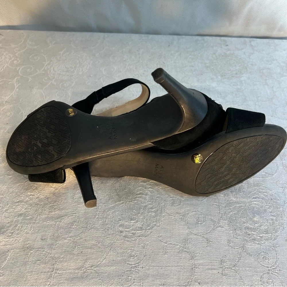 Alex Marie Shoes Black Suede Ankle Strap W/Tassels Zipper Heel 3 3/4” Heels 9.5